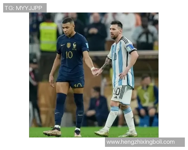 2022世界杯足球明星大盘点：从梅西到姆巴佩谁是最闪耀的球场之星